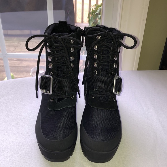 NWOT! Steve Madden Nayra Black Suede/ fabric Chunky combat boot - Picture 3 of 10